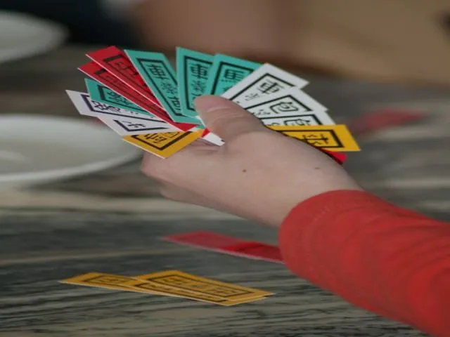 Bài Tứ Sắc Saowin Cách Chơi Bài Đơn Giản Nhất Cho Tân Binh 2024 2 Thế nào là game Bài Tứ Sắc Saowin?